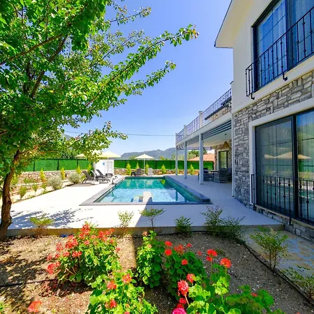 ヴィラ Misty Mountain Luxury Fethiye, Yesiluzumlu By Sunworld *