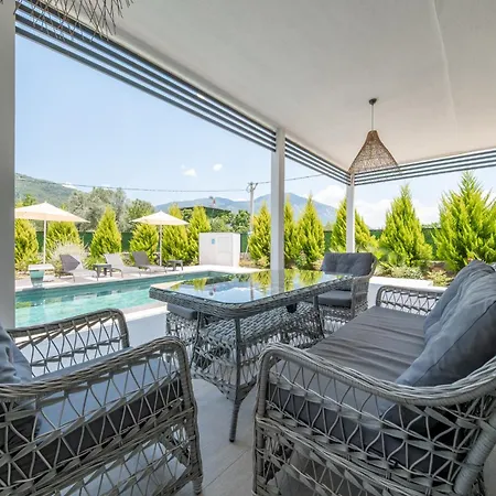 ヴィラ Misty Mountain Luxury Fethiye, Yesiluzumlu By Sunworld フェティエ